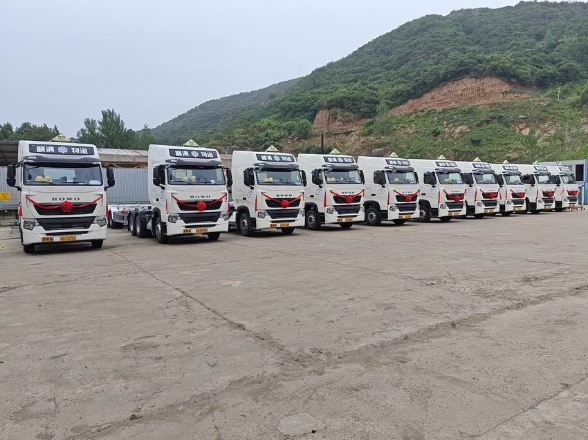 危险品挂车展示