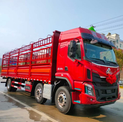 危险品高栏运输车